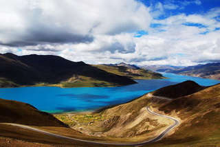 Yamdrok Yumtso Lake,Tibet