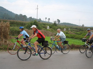 Biking tour to Longsheng,Guilin,China