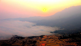 Sunrise at Yuanyang,Yunnan