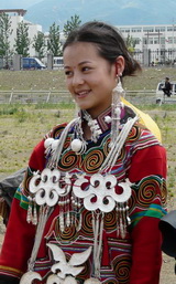 Dressing of the Yis in Sichuan